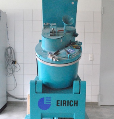 Intensivmischer R 05T der Fa. Maschinenfabrik Gustav Eirich GmbH & Co KG