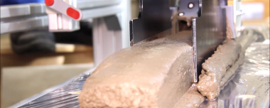 Austragsversuche mit verschiedenen Gemengen und Prozessparametern Bild Frischbeton via 3D-Druck